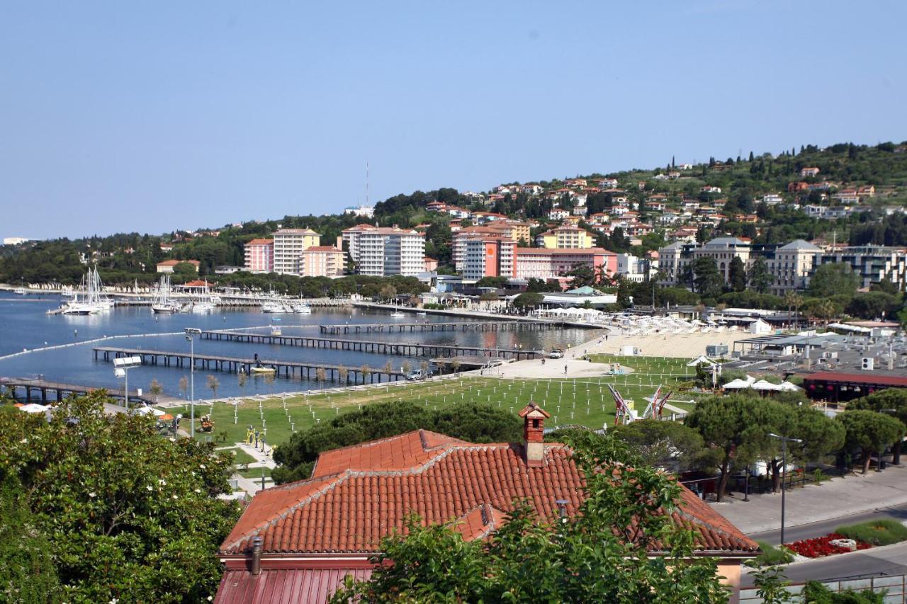 Portoroz Apartments Mg Bagian luar foto