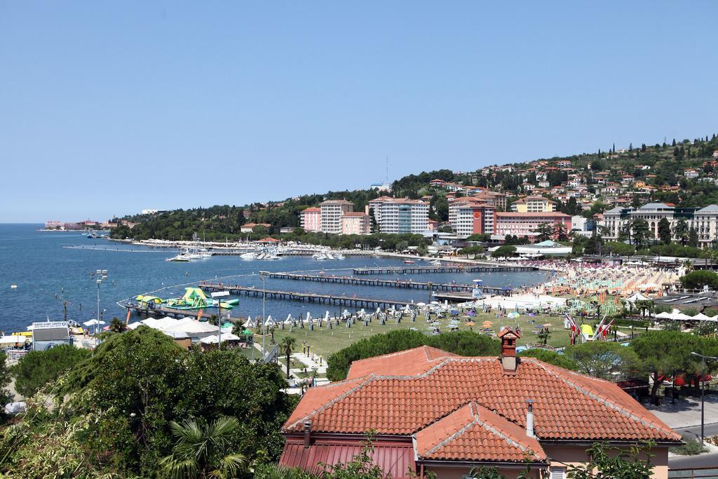 Portoroz Apartments Mg Bagian luar foto